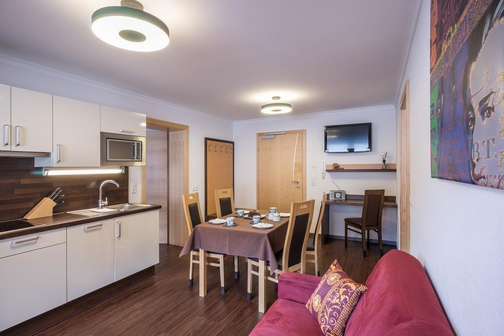 Apartment Mozart Mayrhofen Exterior foto